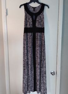Susan Lawrence Sleeveless Maxi Dress Geometric